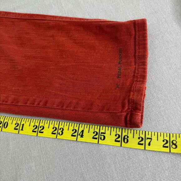 Closed pedal pushers - Picture 13 of 15